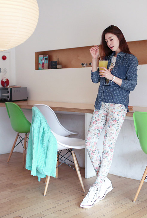5 cách mix quần hoa cực kool ngày hè