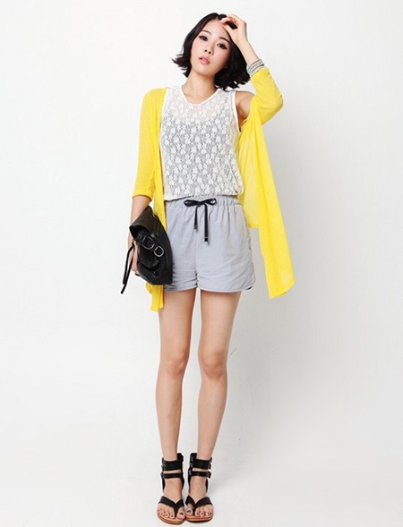 Mix đồ cùng áo cardigan đón thu về