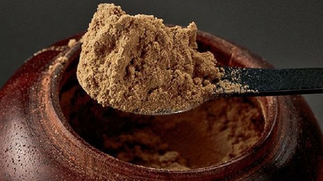 Cách xông đốt Bột Trầm Hương an toàn, hiệu quả và tiết kiệm