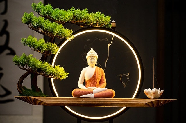 Chọn dụng cụ và loại trầm đốt phù hợp cho phòng làm việc