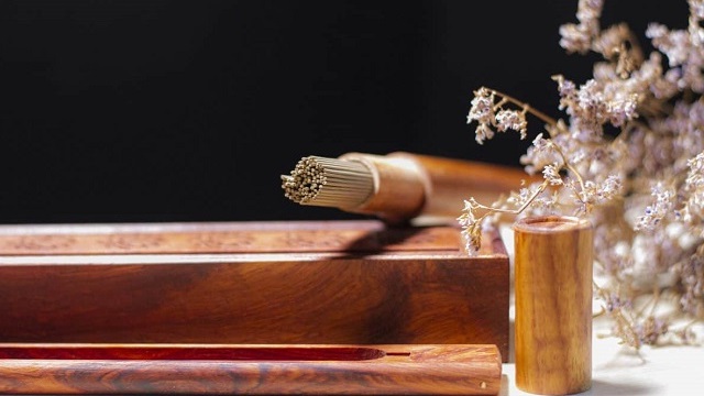 Hiểu về nhang không khói