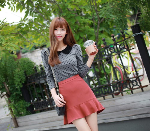 Trẻ trung với chân váy màu