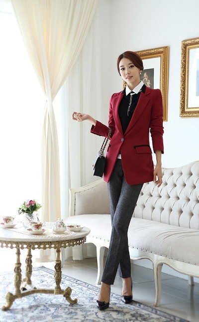 Trẻ trung với áo vest nữ công sở