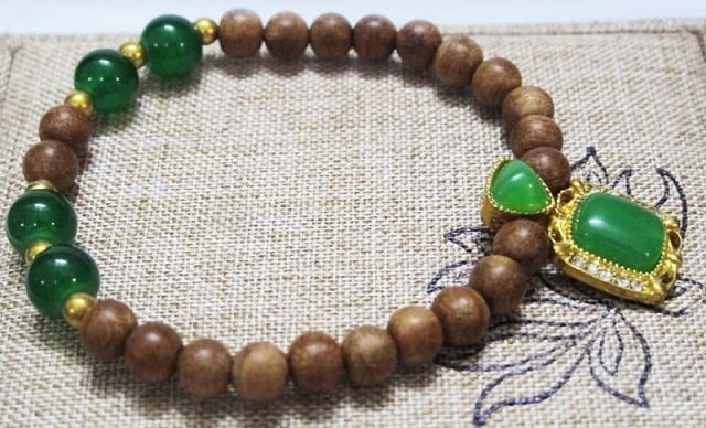 Vòng tay trầm hương 36 hạt