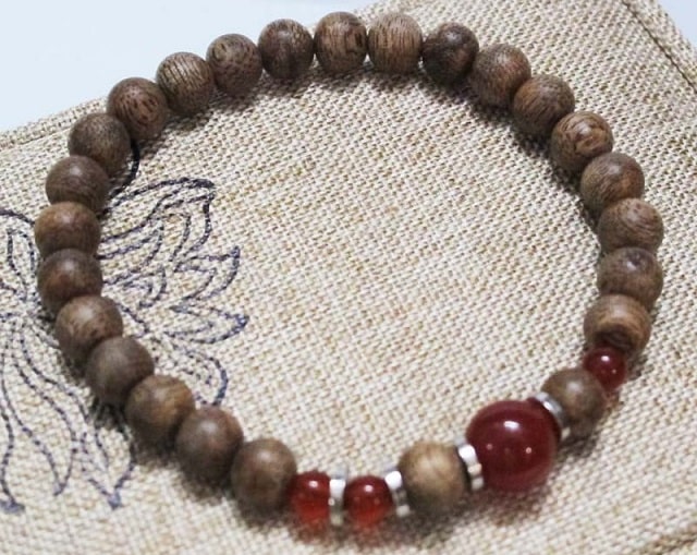 Vòng tay trầm hương 36 hạt